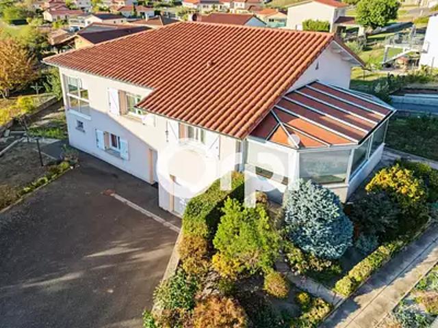 Maison vente à Le Faubourg, Saint-Symphorien-sur-Coise