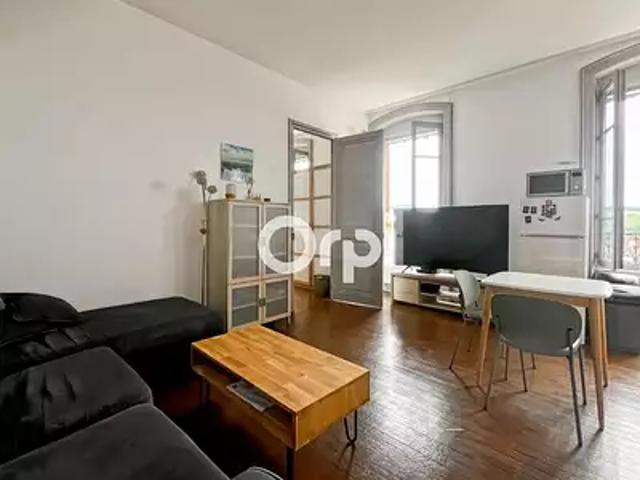 Appartement location à Le Faubourg, Saint-Symphorien-sur-Coise