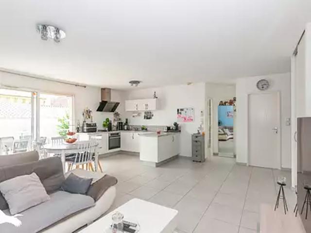 Maison vente à Béziers, Saint-thibéry