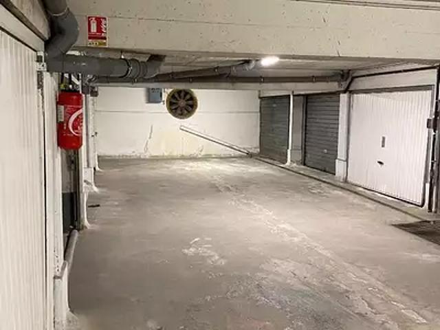 Garage vente à Arrondissement de Draguignan, Saint-tropez