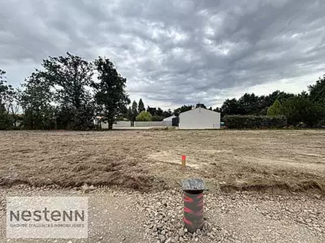 Terrain vente à Les Sables-d'Olonne, Saint-urbain