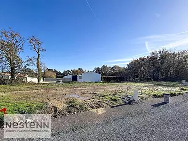 Terrain vente à Les Sables-d'Olonne, Saint-urbain