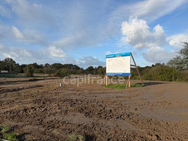 Terrain vente à Les Sables-d'Olonne, Saint-urbain