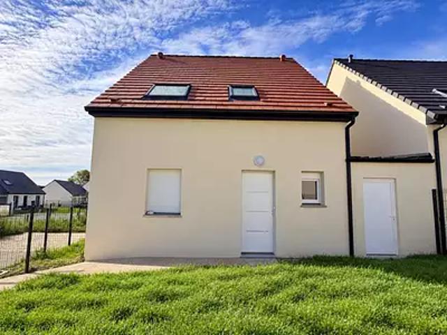 Maison location à Saint-Vaast-en-Chaussée, Somme