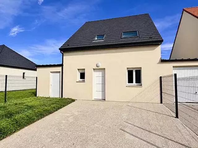Maison location à Saint-Vaast-en-Chaussée, Somme