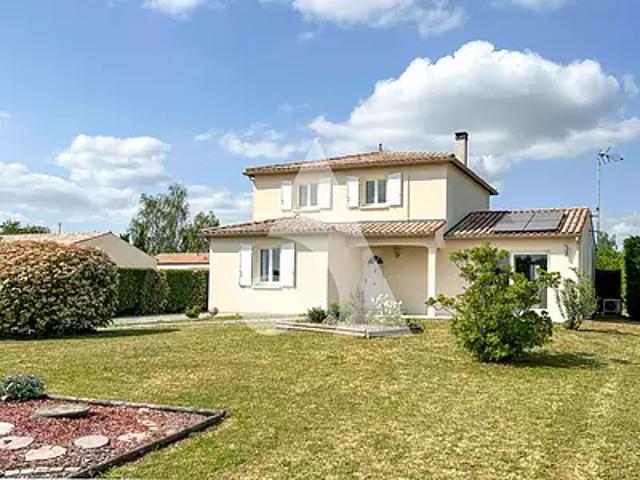 Maison vente à Saintes, Saint-vaize