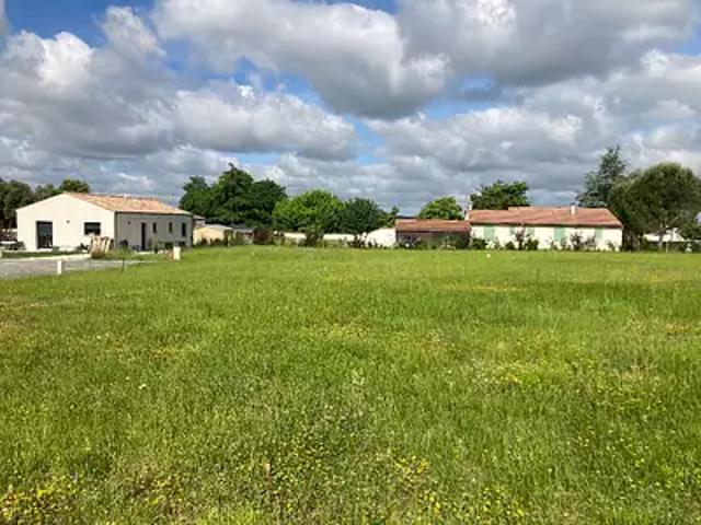 Terrain vente à Saintes, Saint-vaize
