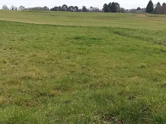Terrain vente à Brive-la-Gaillarde, Saint-viance