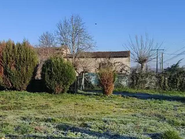 Terrain vente à Lesparre-Médoc, Saint-vivien-de-médoc