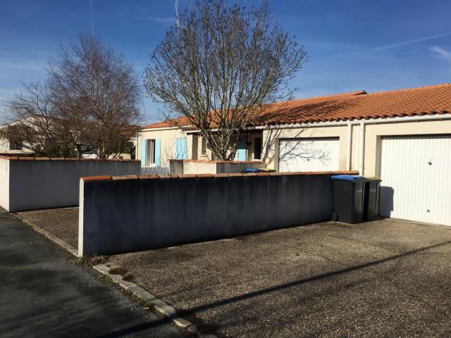 Maison location à Les Pannes, Saint-Xandre
