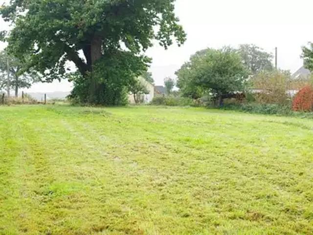 Terrain vente à France métropolitaine, Saint-yzan-de-soudiac