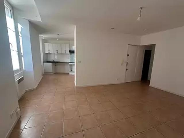 Appartement location à Brignoles, Saint-zacharie