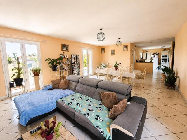 Maison vente à Montbrison, Sainte-agathe-la-bouteresse