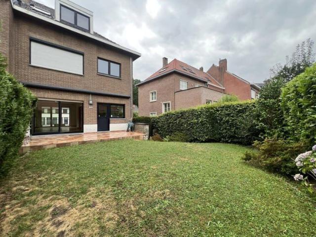 Maison location à Sint-pieters-woluwe, Bruxelles