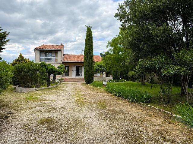 Maison vente à Nîmes, Sainte-anastasie