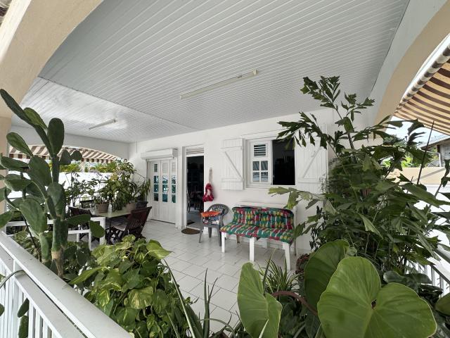 Maison vente à Sainte-Anne, Pointe-à-Pitre