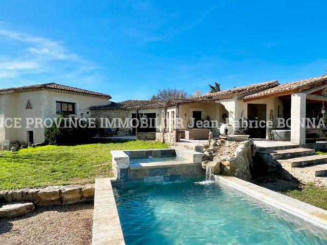 Maison vente à Carpentras, Sainte-cécile-les-vignes