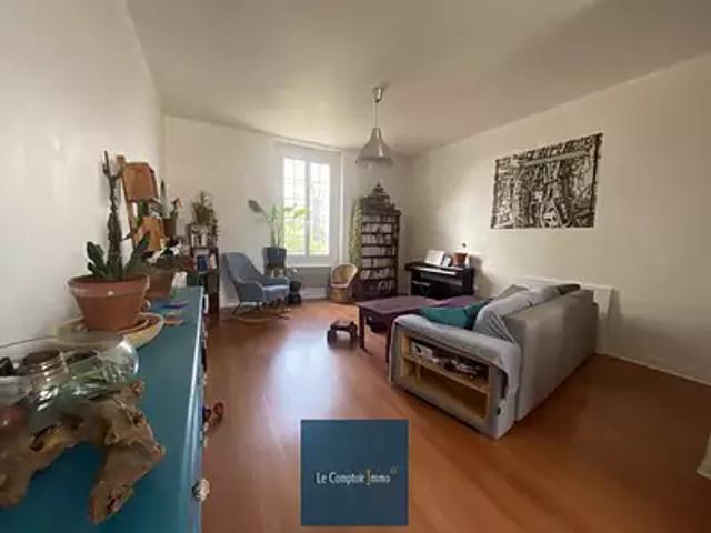 Appartement vente à Sainte-Eulalie, Gironde