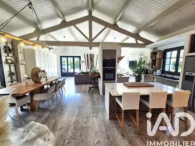 Maison vente à Sainte-Eulalie, Gironde