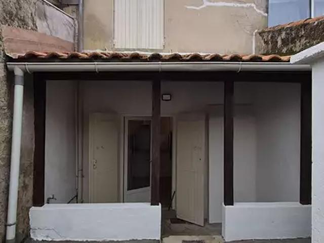 Maison location à Sainte-Foy-la-Grande, Gironde