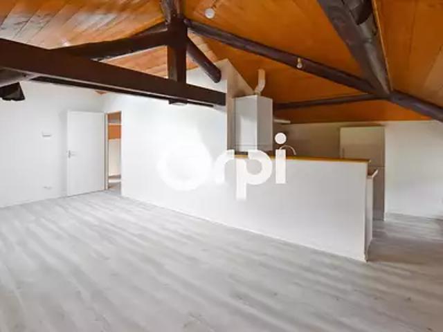 Appartement location à Lotissement Les Chênes, Sainte-Foy-l'Argentière