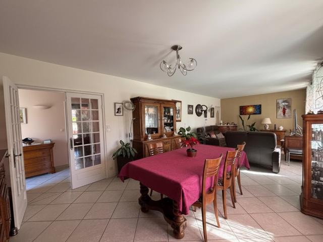 Maison vente à Angers, Sainte-gemmes-sur-loire