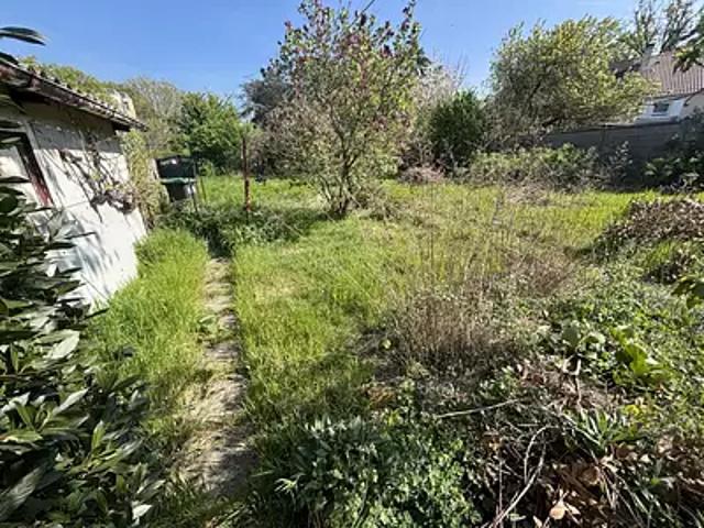 Terrain vente à Palaiseau, Sainte-geneviève-des-bois