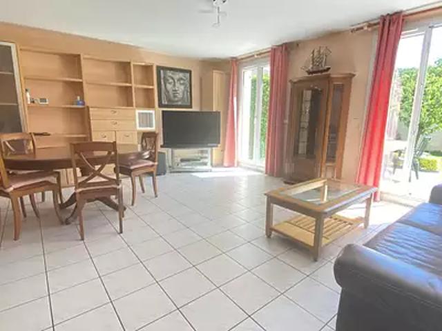 Maison location à Palaiseau, Sainte-geneviève-des-bois