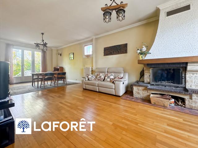 Maison vente à Palaiseau, Sainte-geneviève-des-bois