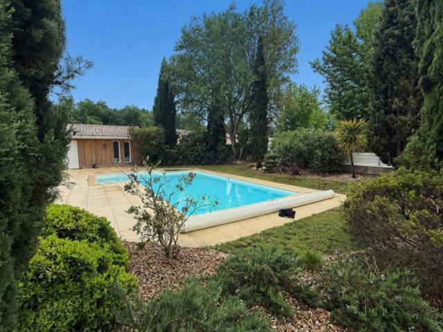 Maison vente à Lesparre-Médoc, Sainte-hélène