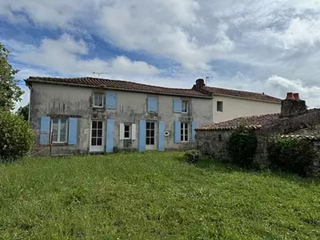 Maison vente à Fontenay-le-Comte, Sainte-hermine