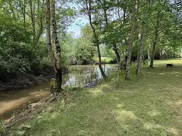 Terrain vente à Fontenay-le-Comte, Sainte-hermine