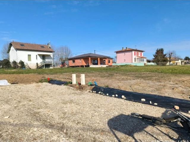 Terrain vente à Sainte-livrade-sur-lot