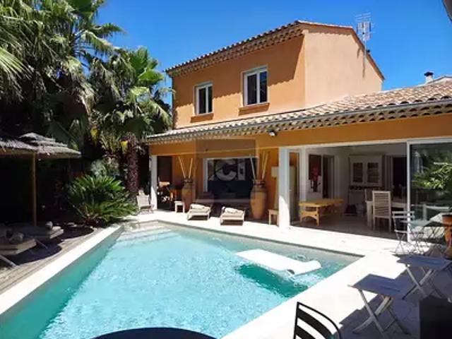 Maison vente à Arrondissement de Draguignan, Sainte-maxime