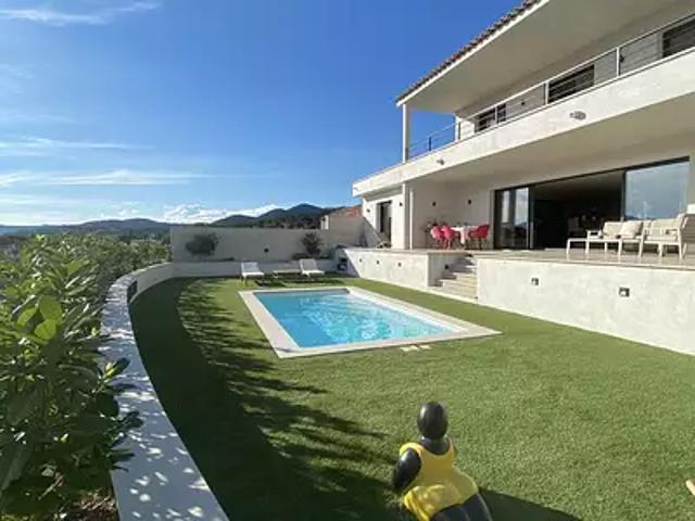 Maison vente à Arrondissement de Draguignan, Sainte-maxime