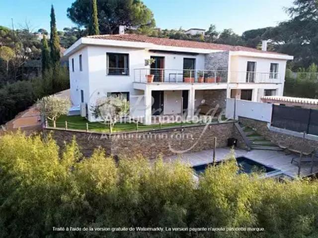 Maison vente à Arrondissement de Draguignan, Sainte-maxime