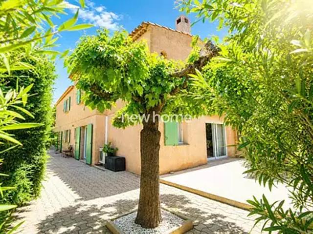 Maison vente à Arrondissement de Draguignan, Sainte-maxime