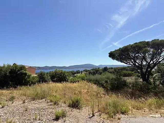 Terrain vente à Arrondissement de Draguignan, Sainte-maxime