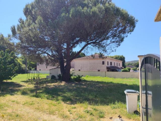 Terrain vente à Arrondissement de Draguignan, Sainte-maxime