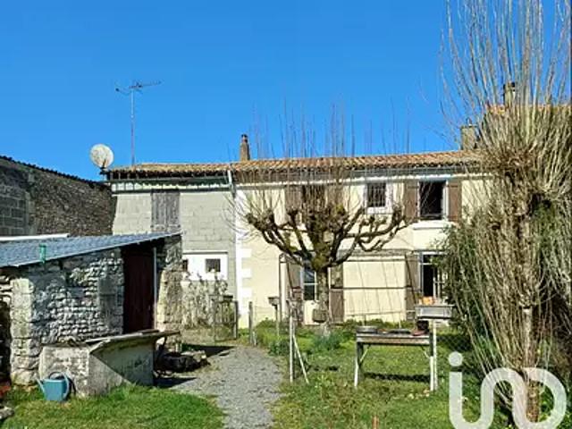 Maison vente à Parthenay, Sainte-ouenne