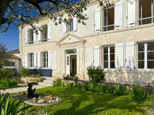 Maison vente à Cognac, Sainte-sévère