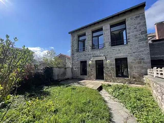 Maison location à Yssingeaux, Sainte-sigolène