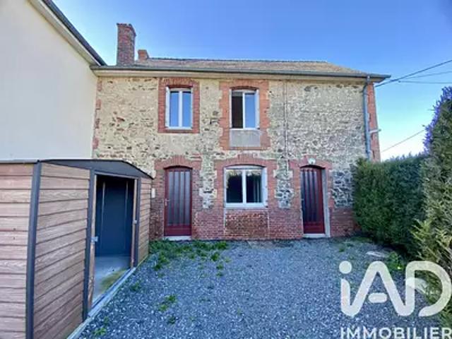 Maison vente à Sainte-Suzanne, Sainte-Suzanne-et-Chammes