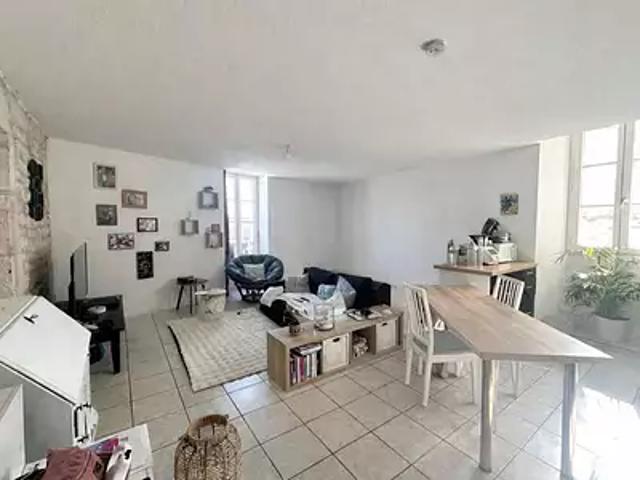 Appartement vente à Saintes