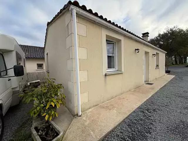 Maison vente à Saintes