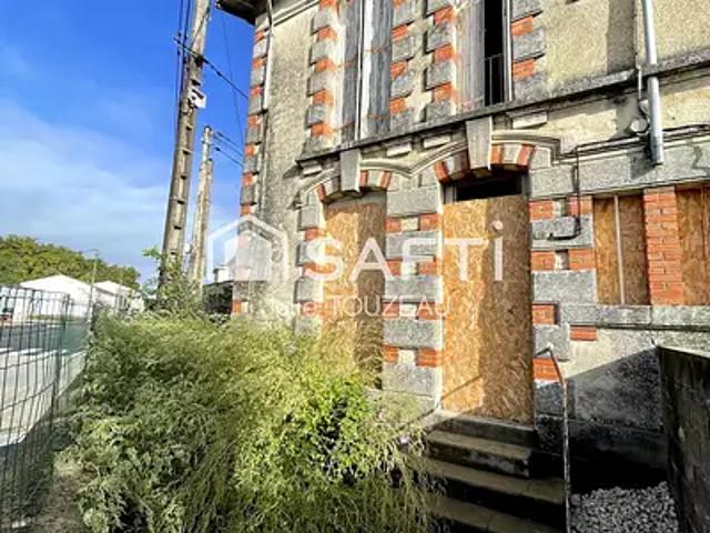 Maison vente à Saint-Vivien, Saintes