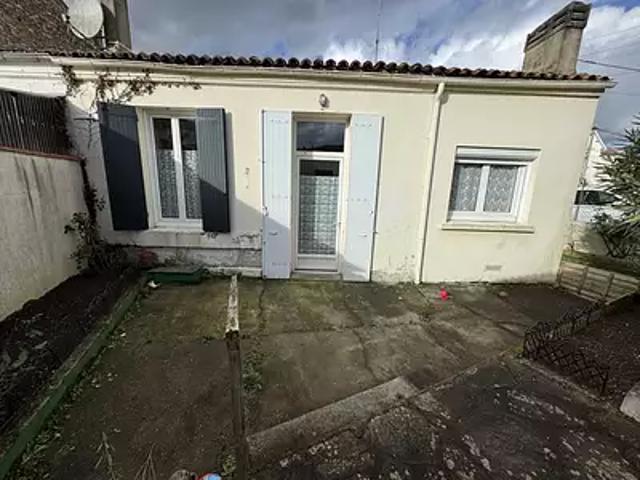 Maison vente à Saintes