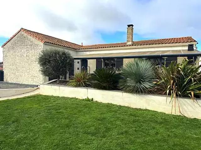 Maison vente à Saintes