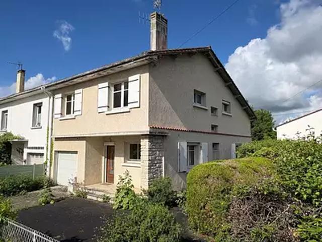 Maison vente à Saintes