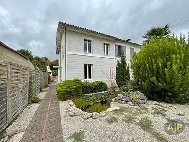 Maison vente à Saintes
